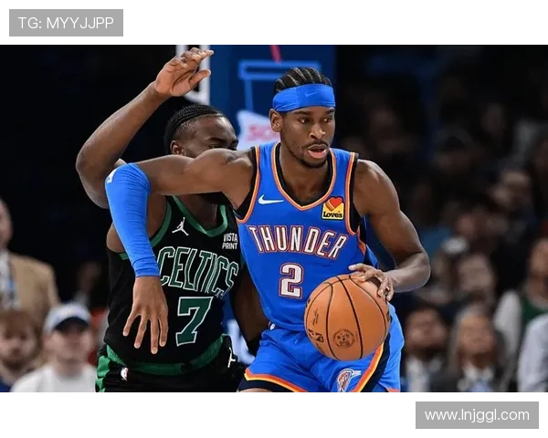 从默默无闻到巅峰荣耀：体育明星奋斗背后的坚持与拼搏 - 副本